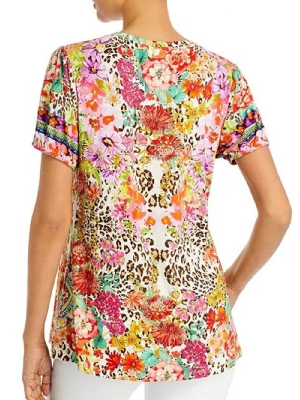 Johnny Was Puff Sleeve Tee in Wild Garden. Size XXL. EUC. - Picture 3 of 15